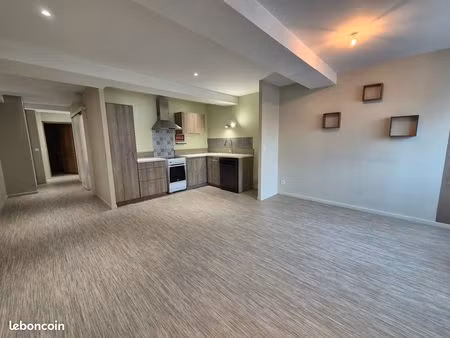 appartement 3 pièces 64 m²