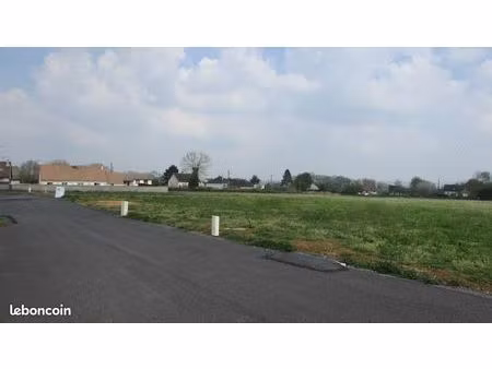 parcelle de 528 m² viabilisee