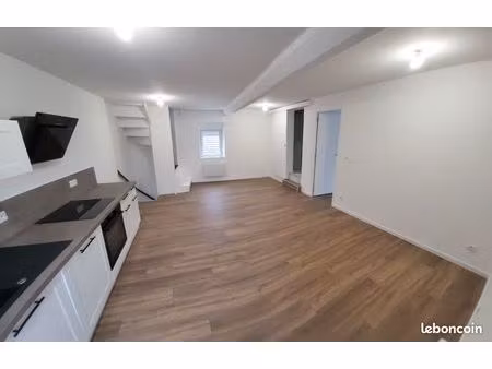 appartement 3 pièces 70m² rénové libre de suite