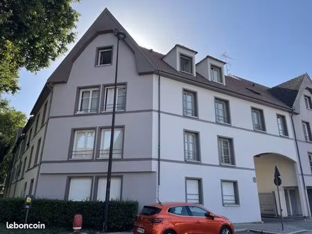 appartement 3 pièces 81 m²