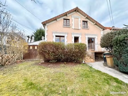 maison individuelle 120m²