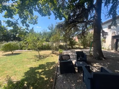 maison 7 pièces 220 m²