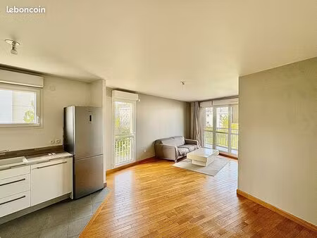 appartement 3 pièces 65 m²