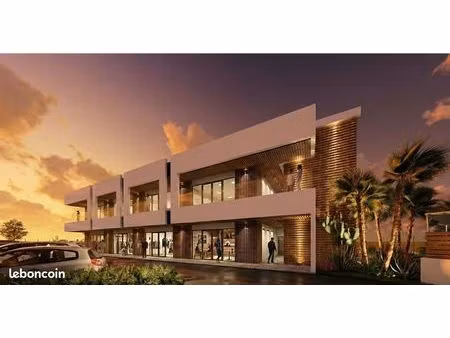 bureaux 81 m² petit-bourg