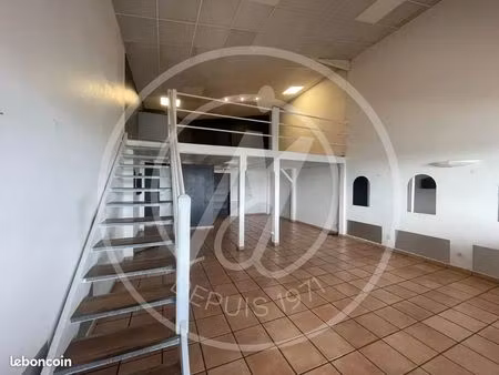 local commercial 78 m² baie-mahault