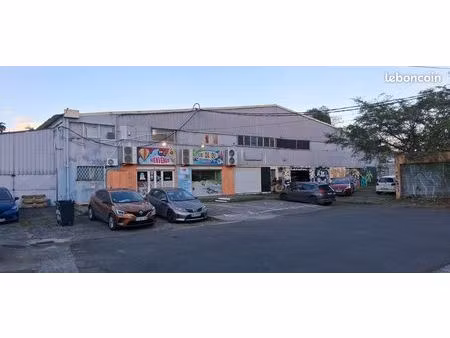 locaux commerciaux ou entrepot morne vergain a louer pres du mac do abymes