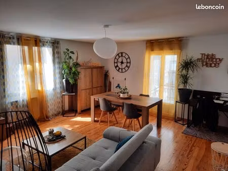 maison centre village