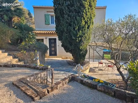 villa rénovée avec piscine/garage & vue dominante