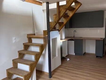 maison en centre ville avec stationnement