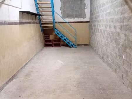 garage / parking / box