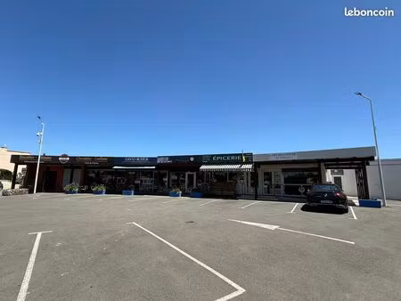 local professionnel équipé clim + point d’eau – idéal activité rentable – cazilhac