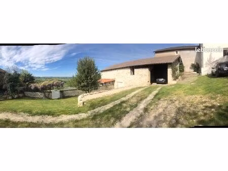 corps de ferme au calme