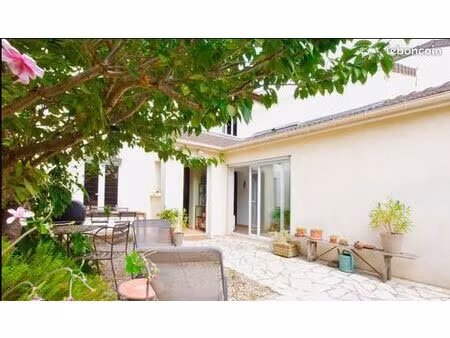 vente maison 110 m² nanterre mont valérien 595 200 euros