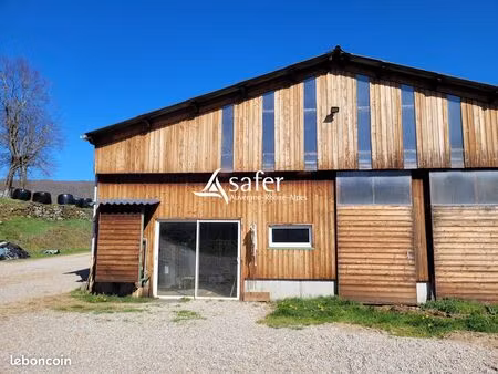 terrain 387192 m² riom-ès-montagnes