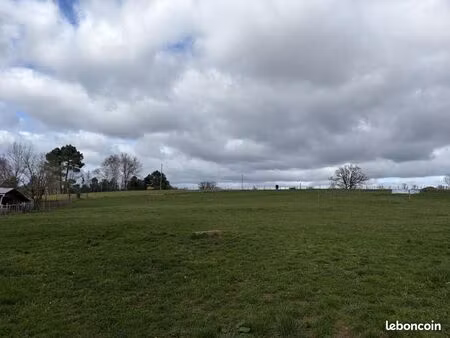 terrain 1 658 m² saint santin de maurs