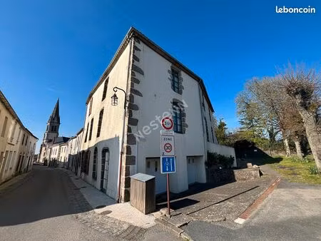 immeuble 7 pièces 224 m²