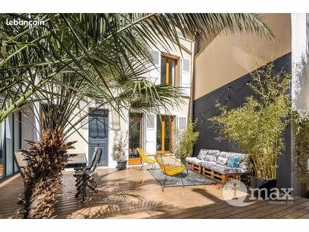 maison 10 pièces 250 m²