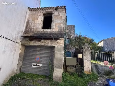 bâtiment 2 pièces 50 m²