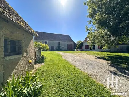 maison 9 pièces 161 m²