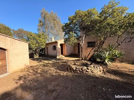 maison les issambres 800000