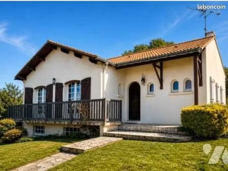 maison 4 pièces 100 m²
