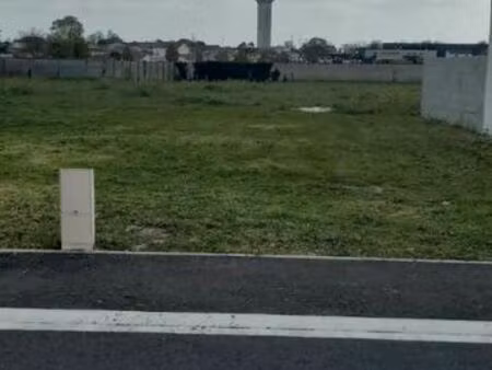 vend terrain viabilisé