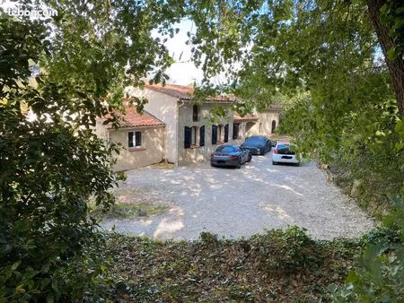 villa individuelle 203 m2 2000 m2 terrain