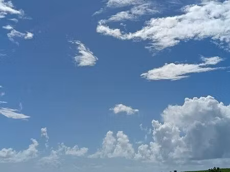 terrain ste marie 300 m2