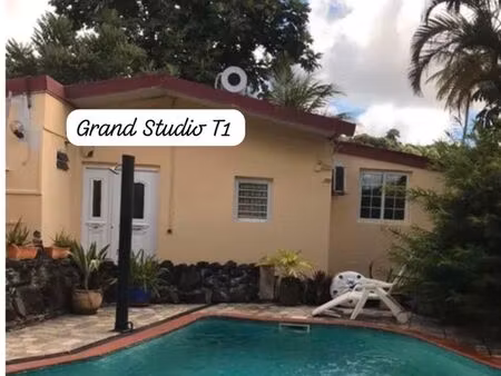 studio/ t1 au lamentin