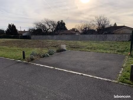 terrain 412 m² chateaubernard