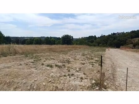 terrain 464 m² touvre