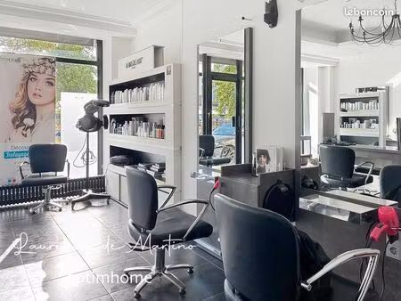fonds de commerce coiffure 67 m²