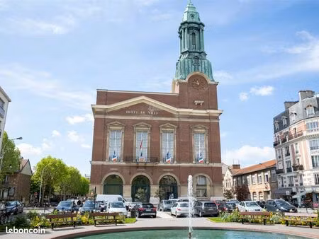 boutique 155 m² bois colombes