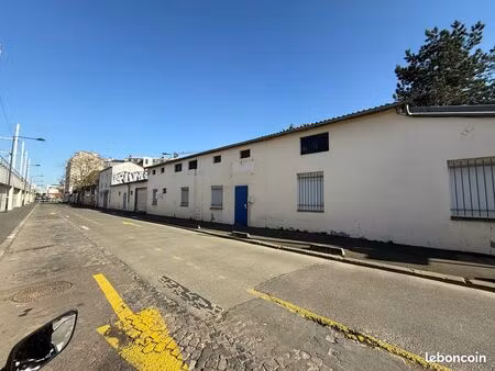 location - local d'activité mixte 500m2