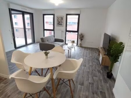 t2 en location meublée - bondy