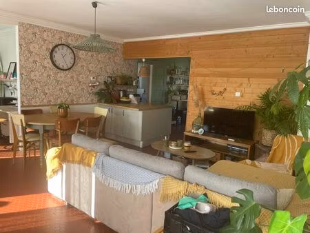 maison entièrement rénovée - quartier robretieres