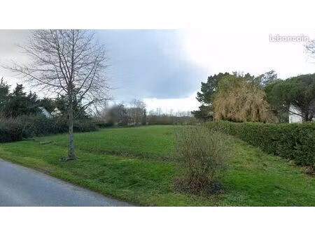 terrain 312 m² frehel