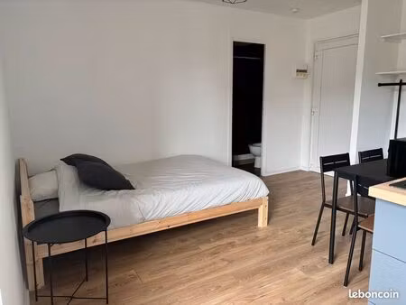 studio meublé à louer - lannion (disponible au 01 mai)
