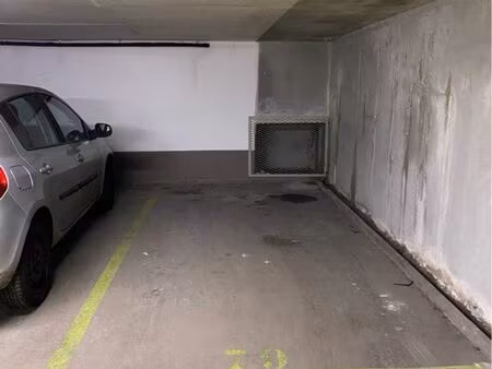 à louer – place de parking sous sol rue anatole france 100 m de la gare d’aulnay sous bois