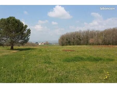 chabeuil  terrain plat de 600 m² avec vue vercors