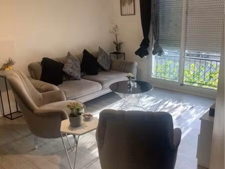 location appartement meublé parking inclus proche paris