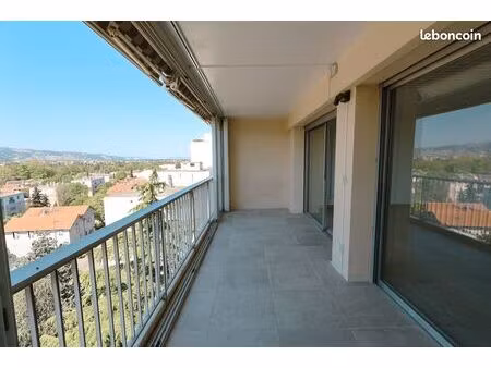 appartement 3 pièces 110 m²