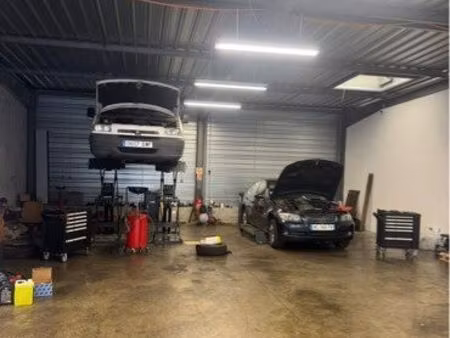 vend fond commerce garage mecanique carrosserie