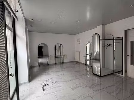 loacal commercial cv baume les dames