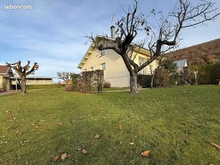 maison avec terrain plat