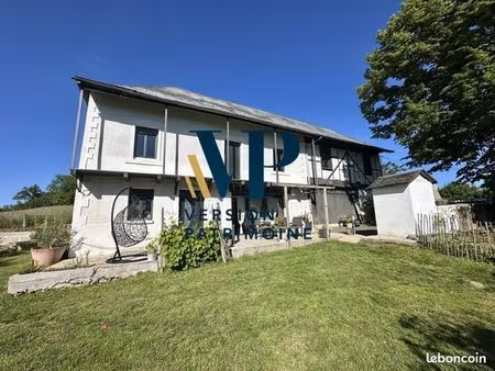 maison 6 pièces 159 m²