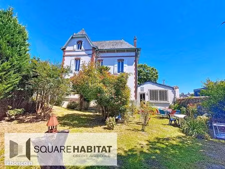 maison 7 pièces 180 m²