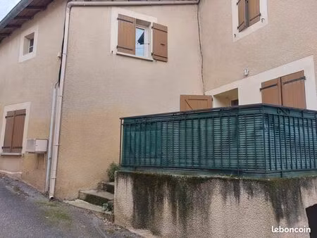 maison de village avec terrasse