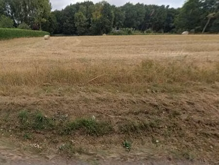 terrain 280 m² bobital