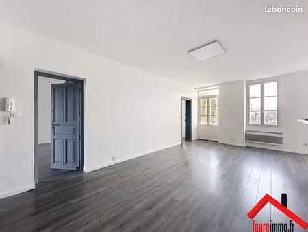 appartement 3 pièces 76 m²